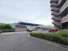 【兵庫県/尼崎市若王寺】グリーンコーポ園田 駐車場