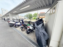 【兵庫県/伊丹市南野】パレ塚口北宮の杜 バイク置場