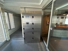 【兵庫県/伊丹市行基町】ロイヤルシャトー伊丹行基 宅配BOX