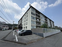 【兵庫県/宝塚市御殿山】宝塚御殿山マンション 外観