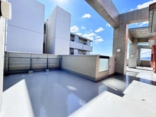 【兵庫県/尼崎市塚口町】パレ塚口町 ルーフバルコニー