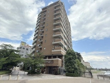 【兵庫県/宝塚市栄町】アールグラン宝塚 外観