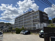 【兵庫県/宝塚市売布】宝塚ビューハイツ 外観