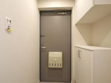【兵庫県/伊丹市中野北】リラコート伊丹 玄関
