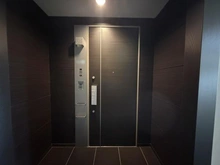 【兵庫県/宝塚市武庫川町】ジオタワー宝塚EAST 玄関