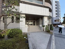 【兵庫県/伊丹市西台】ローレルコート伊丹 アプローチ