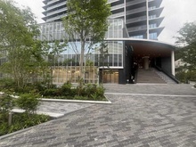 【大阪府/大阪市淀川区十三東】 ジオタワー大阪十三 アプローチ