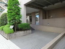 【千葉県/八千代市緑が丘】カムザ・スクエア八千代緑が丘エスタシオン アプローチ