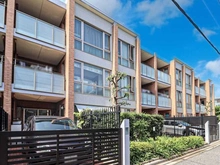 【千葉県/千葉市稲毛区稲毛台町】稲毛台ハウス四番館 外観