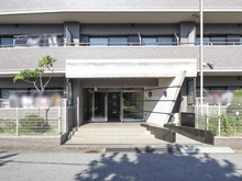 【千葉県/千葉市花見川区幕張町】ノーブル幕張 エントランス