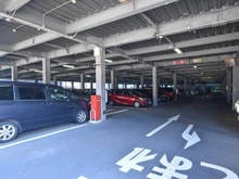 【千葉県/千葉市中央区千葉港】千葉みなとパークハウス弐番館 駐車場