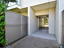 【千葉県/千葉市美浜区稲毛海岸】 プラウドシティ稲毛海岸レジデンスII エントランス