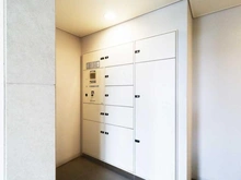 【千葉県/八千代市大和田新田】ウィザースレジデンス八千代ウィル 宅配BOX