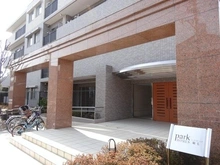 【千葉県/千葉市稲毛区稲毛東】パーク・ホームズ稲毛 アプローチ