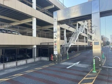 【千葉県/千葉市花見川区幕張町】エステ・シティ海浜幕張 参番館 エントランス