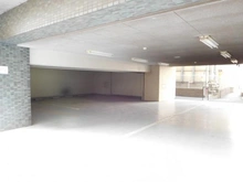 【千葉県/千葉市中央区新宿】リーデンススクエア千葉 駐車場