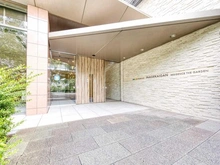 【千葉県/千葉市美浜区稲毛海岸】 プラウドシティ稲毛海岸レジデンスＩ エントランス