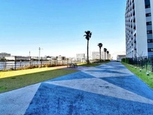 【千葉県/千葉市中央区中央港】グランスイートブルー　ベイフロントタワー 敷地内