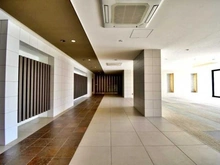 【千葉県/千葉市中央区中央港】グランスイートブルー　ベイフロントタワー 共用部