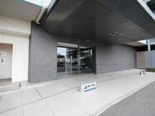 【千葉県/千葉市中央区中央港】グランスイートブルー　ベイフロントタワー エントランス