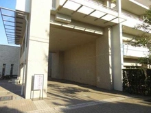 【千葉県/千葉市稲毛区小仲台】アイプレイス稲毛　セカンドコート アプローチ