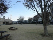 【千葉県/千葉市稲毛区小仲台】アイプレイス稲毛　セカンドコート 敷地内