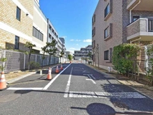 【千葉県/千葉市美浜区幸町】千葉ポートガーデニア 敷地内