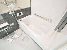【千葉県/千葉市稲毛区稲毛東】コスモ稲毛ロイヤルステージ 浴室