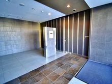 【千葉県/千葉市中央区中央港】グランスイートブルー　ベイフロントタワー エントランス