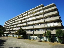 【千葉県/千葉市花見川区幕張町】ライオンズガーデン幕張 外観