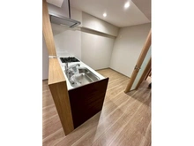 【千葉県/千葉市中央区東千葉】ハイラーク千葉 ダイニングキッチン