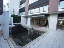 【千葉県/千葉市美浜区稲毛海岸】パークホームズ稲毛海岸ラコリエル アプローチ