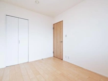 【千葉県/船橋市飯山満町】ベルザ薬園台 サービスルーム(納戸)