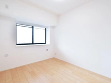 【千葉県/船橋市飯山満町】ベルザ薬園台 サービスルーム(納戸)