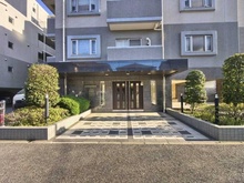 【千葉県/松戸市紙敷】コニファーコート松飛台 エントランス
