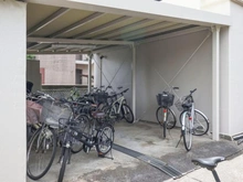 【東京都/西東京市富士町】コープ野村東伏見 駐輪場