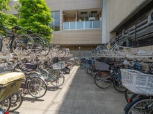 【埼玉県/所沢市小手指町】小手指タワーズ　ディアスカイタワー 駐輪場