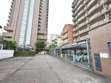 【埼玉県/さいたま市北区宮原町】サンフィール大宮宮原 駐車場