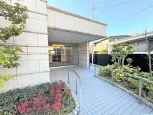 【埼玉県/所沢市元町】プレシス所沢元町 エントランス