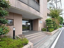 【埼玉県/さいたま市北区日進町】リヴェリエ大宮日進 エントランス