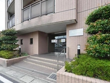 【埼玉県/さいたま市北区日進町】リヴェリエ大宮日進 エントランス