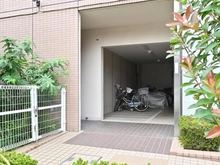 【埼玉県/さいたま市北区日進町】リヴェリエ大宮日進 共用部