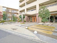 【埼玉県/新座市栗原】コスモステージひばりヶ丘アミュージア アプローチ