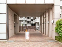 【東京都/東村山市萩山町】萩山パーク・ホームズ アプローチ