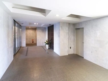 【東京都/東村山市恩多町】アンビシャス久米川 エントランス