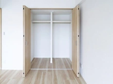 【埼玉県/新座市大和田】ライオンズマンション新座第2 収納