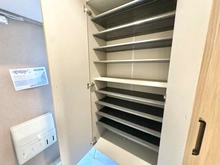 【埼玉県/新座市野火止】武蔵野北スカイハイツ1号棟 下駄箱