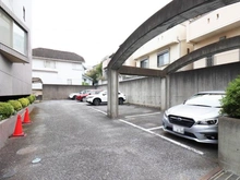 【埼玉県/朝霞市浜崎】セントエルモ朝霞台 駐車場