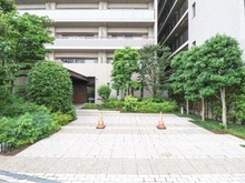 【埼玉県/所沢市東狭山ケ丘】グランビュースクエア アプローチ