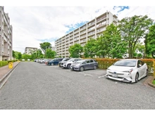 【埼玉県/志木市館】志木ニュータウン東の森壱番街 9号棟 駐車場